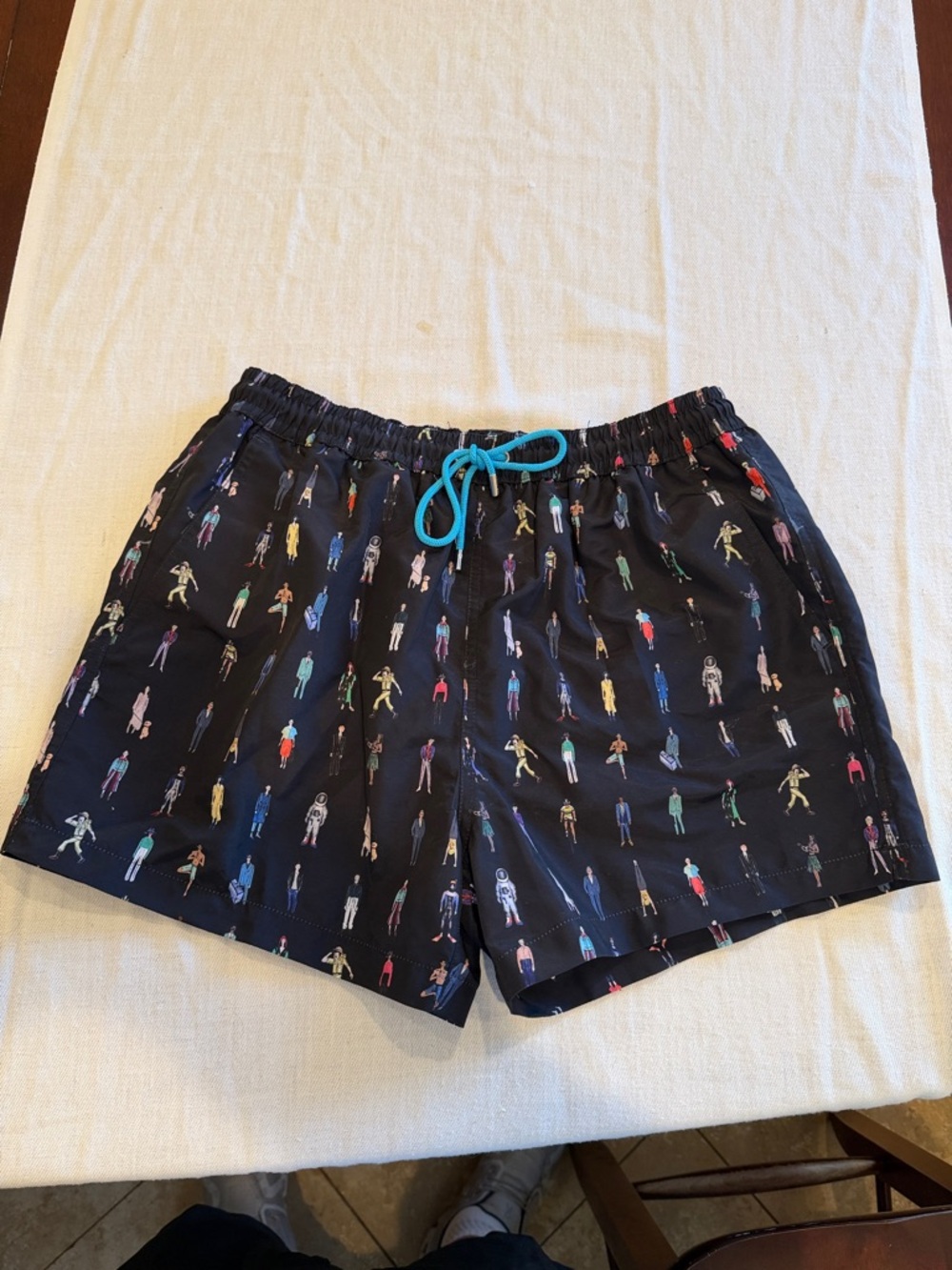 1304107 Paul Smith Mainline People Print Swim Shorts Mens Small